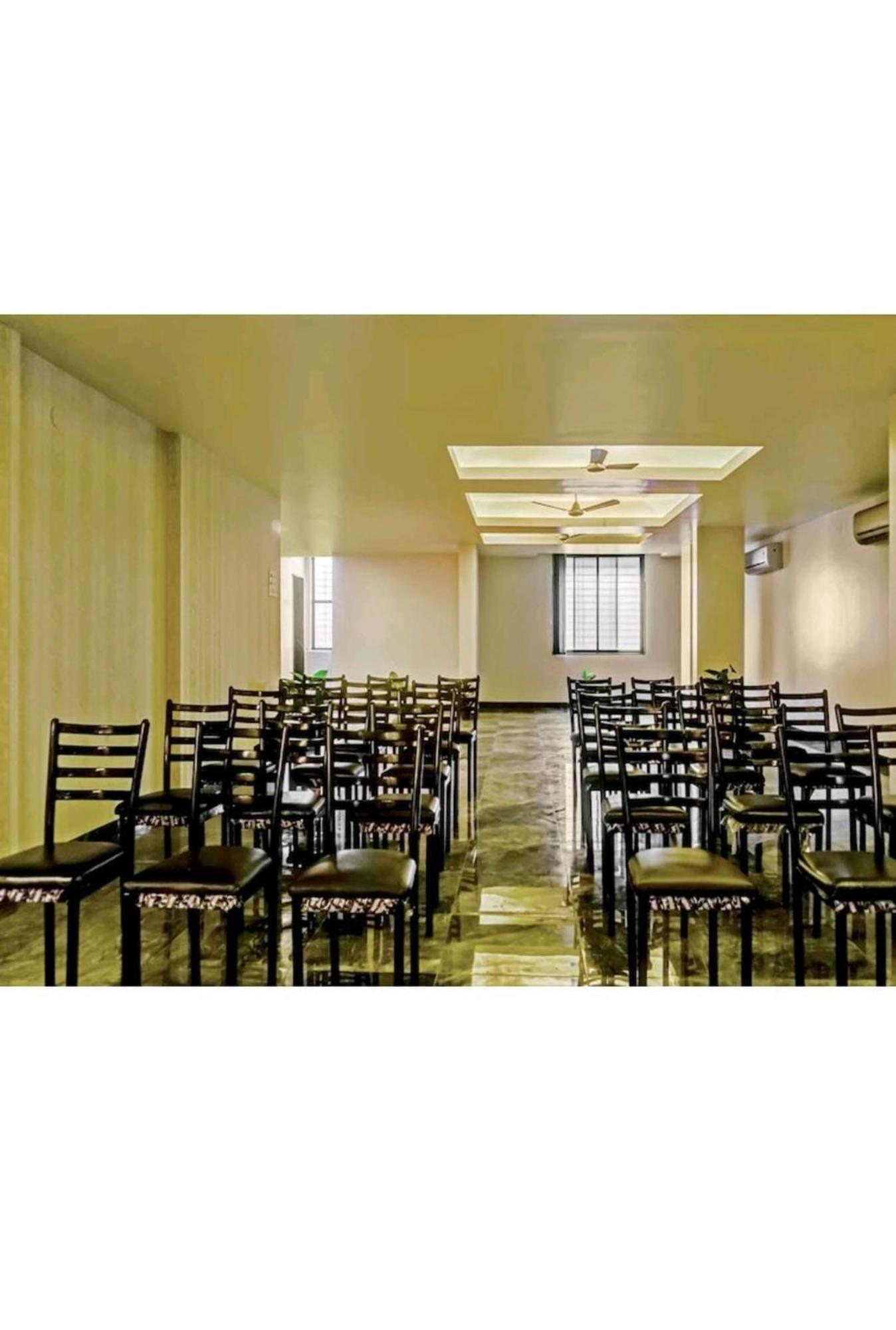 Hotel Sagar Inn Hadapsar Rooms Banquet Restaurant & Bar Phursungi Bagian luar foto